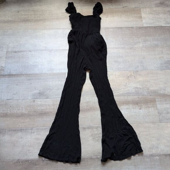 Urban Outfitters Uo Nova Smocked Jumpsuit Dress Black Wide Legs Ruched S *Flaw - Picture 2 of 10